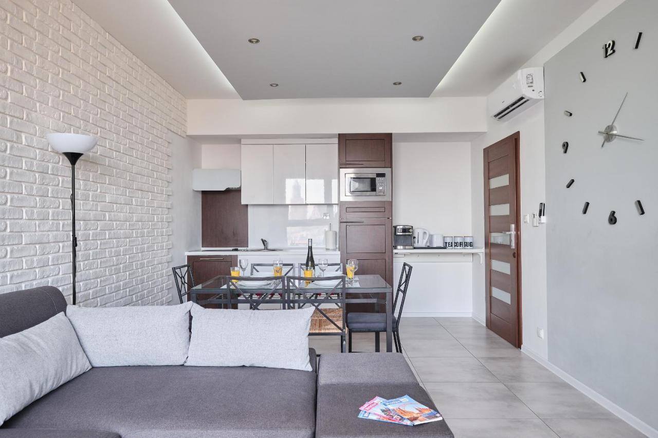Lux Apartment Center Wrocław Buitenkant foto
